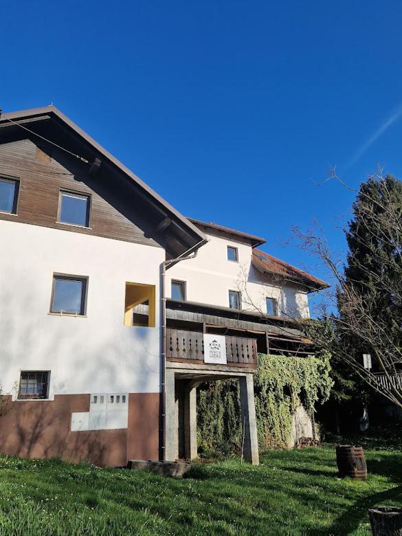 Krka River Lodge Znojile pri Krki Eksteriør billede